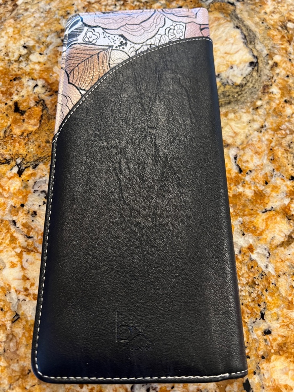 Buxton Business Card Holder Black Faux Leather Floral Accent Wallet